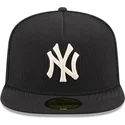gorra-plana-negra-ajustada-59fifty-day-a-frame-de-new-york-yankees-mlb-de-new-era