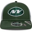 gorra-trucker-verde-y-blanca-9seventy-stretch-snap-de-new-york-jets-nfl-de-new-era