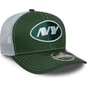 gorra-trucker-verde-y-blanca-9seventy-stretch-snap-de-new-york-jets-nfl-de-new-era