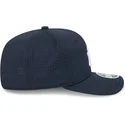 gorra-curva-azul-marino-snapback-9seventy-stretch-snap-perf-de-new-york-yankees-mlb-de-new-era