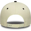 gorra-curva-beige-y-negra-snapback-a-frame-paisley-de-chicago-white-sox-mlb-de-new-era
