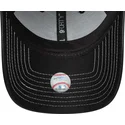 gorra-curva-negra-ajustable-para-mujer-9forty-topstitch-pu-de-new-york-yankees-mlb-de-new-era