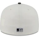 gorra-plana-beige-y-negra-ajustada-59fifty-clr-dvlp-de-new-york-yankees-mlb-de-new-era