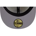 gorra-plana-beige-y-negra-ajustada-59fifty-clr-dvlp-de-new-york-yankees-mlb-de-new-era