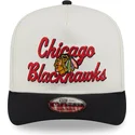 gorra-curva-beige-y-negra-snapback-9fifty-a-frame-chainstitch-de-chicago-blackhawks-nhl-de-new-era