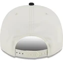 gorra-curva-beige-y-negra-snapback-9fifty-a-frame-chainstitch-de-chicago-blackhawks-nhl-de-new-era