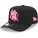 gorra-curva-negra-snapback-9fifty-a-frame-neon-de-new-york-yankees-mlb-de-new-era