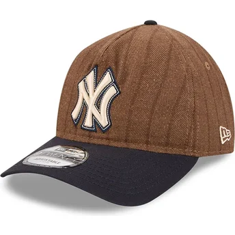 Gorra curva marrón y azul marino ajustable 9TWENTY A Frame Wool Pinstripe de New York Yankees MLB de New Era