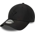 gorra-curva-negra-ajustable-9forty-pin-de-chicago-bulls-nba-de-new-era