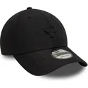 gorra-curva-negra-ajustable-9forty-pin-de-chicago-bulls-nba-de-new-era