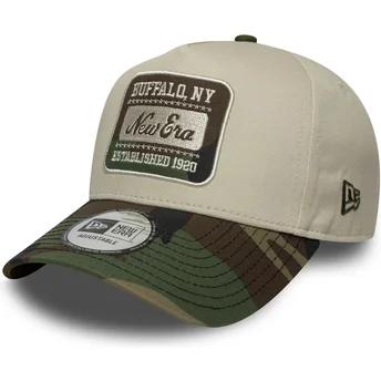 Gorra curva beige y camuflaje snapback 9FORTY E Frame Camo Patch de New Era