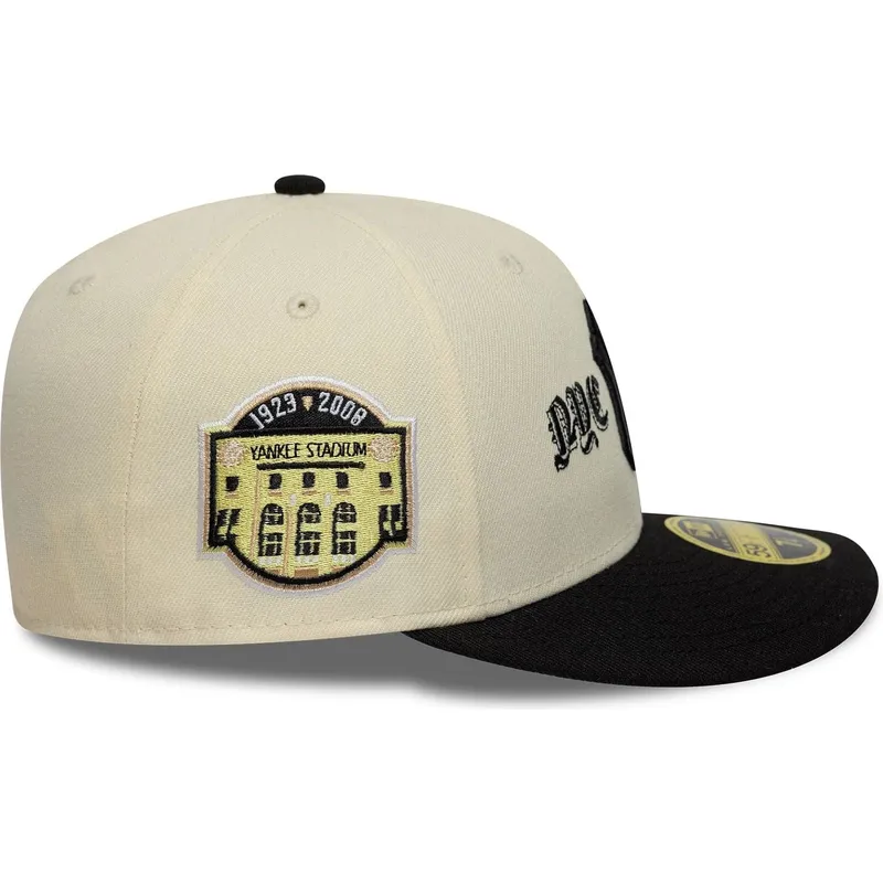 gorra-curva-beige-y-negra-ajustada-59fifty-low-profile-precurved-coops-de-new-york-yankees-mlb-de-new-era