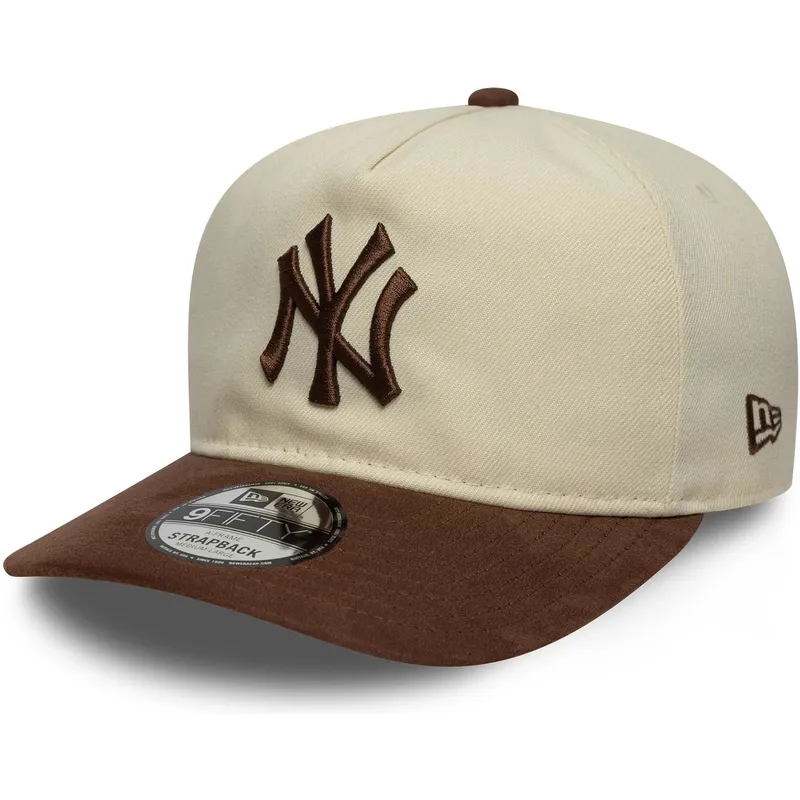gorra-curva-beige-y-marron-ajustable-9fifty-a-frame-suede-visor-de-new-york-yankees-mlb-de-new-era