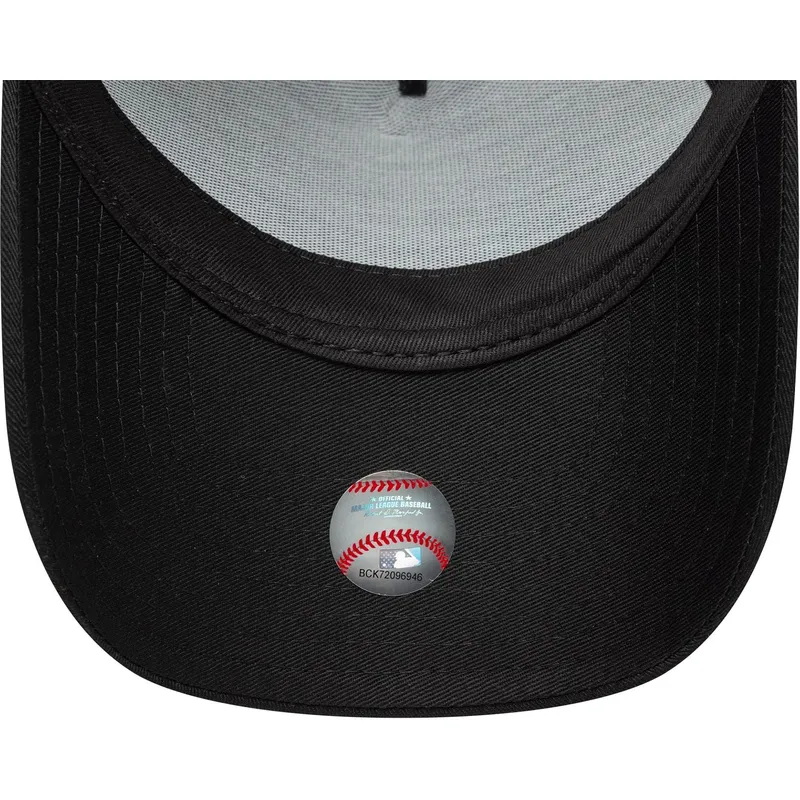 gorra-curva-negra-snapback-9forty-e-frame-metallic-de-new-york-yankees-mlb-de-new-era