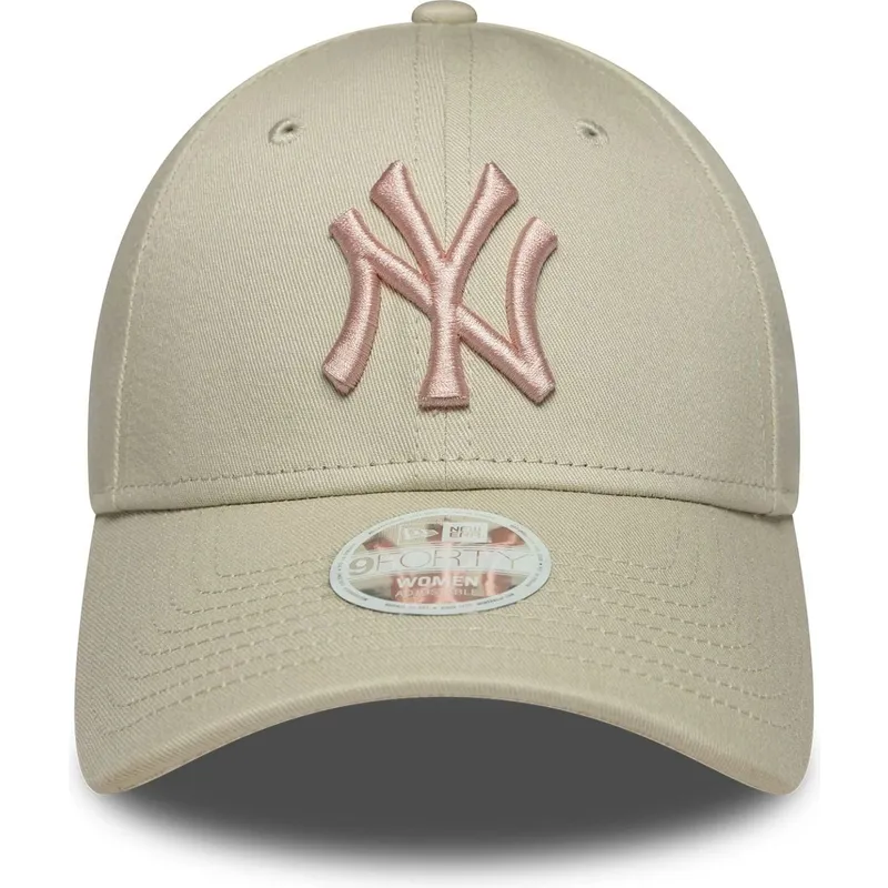 gorra-curva-beige-ajustable-con-logo-rosa-para-mujer-9forty-league-essential-de-new-york-yankees-mlb-de-new-era
