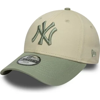 Gorra curva beige y verde ajustable para niño 9FORTY League Essential de New York Yankees MLB de New Era