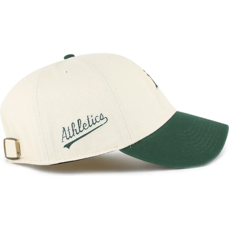 gorra-curva-beige-y-verde-ajustable-clean-up-base-runner-sure-shot-two-tone-de-mlb-de-47-brand