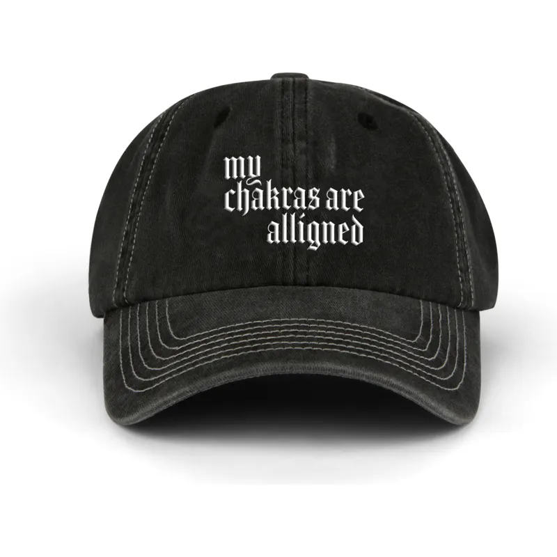 gorra-curva-negra-ajustable-alligned-chakras-distressed-washed-de-pica-pica