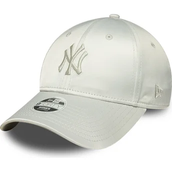 Gorra curva verde ajustable para mujer 9FORTY Bow Back Satin de New York Yankees MLB de New Era