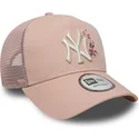 gorra-trucker-rosa-para-mujer-9forty-a-frame-floral-de-new-york-yankees-mlb-de-new-era