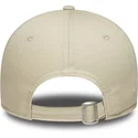 gorra-curva-beige-ajustable-para-mujer-9forty-beaded-de-new-era