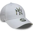gorra-curva-blanca-ajustable-para-mujer-9forty-floral-infill-de-new-york-yankees-mlb-de-new-era