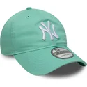 gorra-curva-verde-claro-ajustable-9twenty-league-essential-de-new-york-yankees-mlb-de-new-era