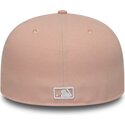 gorra-plana-rosa-ajustada-59fifty-league-essential-de-new-york-yankees-mlb-de-new-era