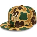 gorra-plana-camuflaje-ajustada-con-logo-beige-59fifty-camo-de-new-york-yankees-mlb-de-new-era