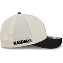 gorra-curva-beige-y-negra-snapback-9forty-m-crown-training-pack-2026-de-las-vegas-raiders-nfl-de-new-era