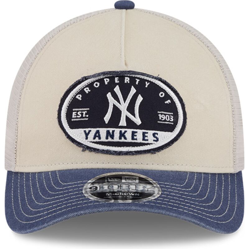 gorra-trucker-beige-y-azul-marino-9forty-m-crown-a-frame-fray-de-new-york-yankees-mlb-de-new-era
