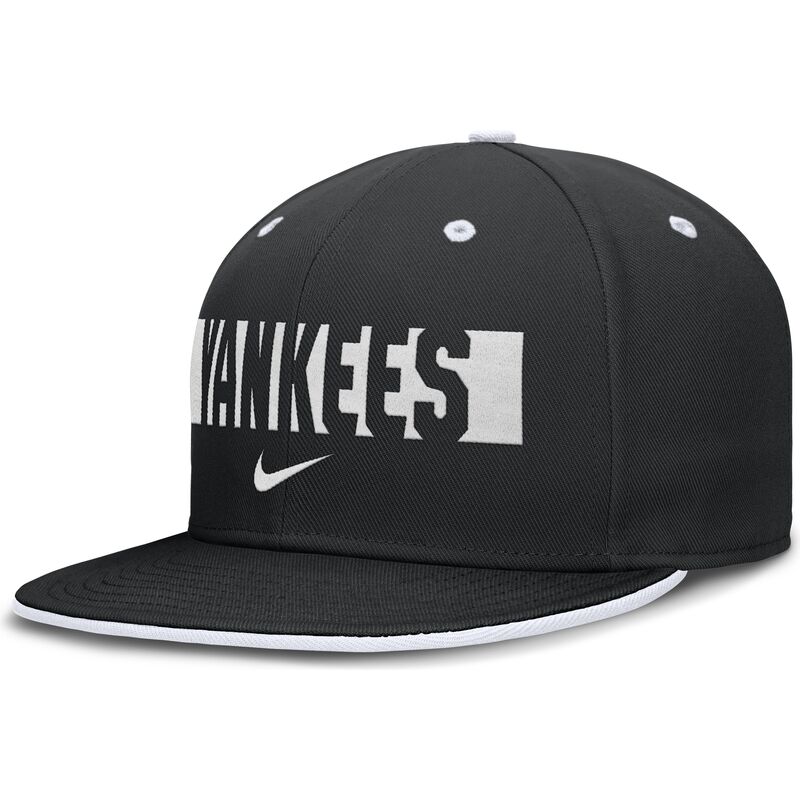 gorra-plana-negra-ajustada-primetime-dri-fit-true-structured-round-bill-de-new-york-yankees-mlb-de-nike gorra-plana-negra-ajustada-primetime-dri-fit-true-structured-round-bill-de-new-york-yankees-mlb-de-nike