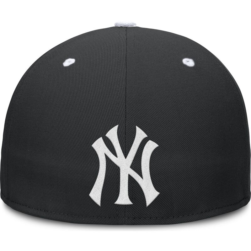 gorra-plana-negra-ajustada-primetime-dri-fit-true-structured-round-bill-de-new-york-yankees-mlb-de-nike gorra-plana-negra-ajustada-primetime-dri-fit-true-structured-round-bill-de-new-york-yankees-mlb-de-nike