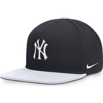 Gorra plana azul marino y blanca snapback Dri-Fit Pro Structured Square Bill de New York Yankees MLB de Nike