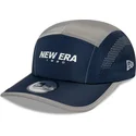 gorra-5-panel-curva-azul-marino-ajustable-runner-colour-block-de-new-era