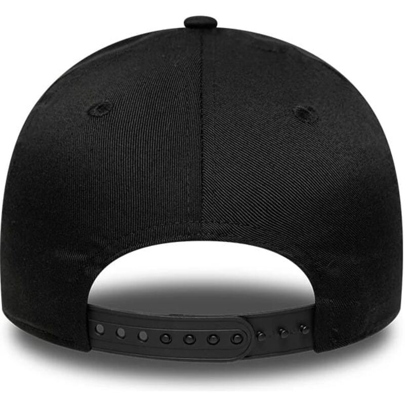 gorra-curva-negra-snapback-para-nino-9forty-wordmark-de-hogwarts-harry-potter-de-new-era