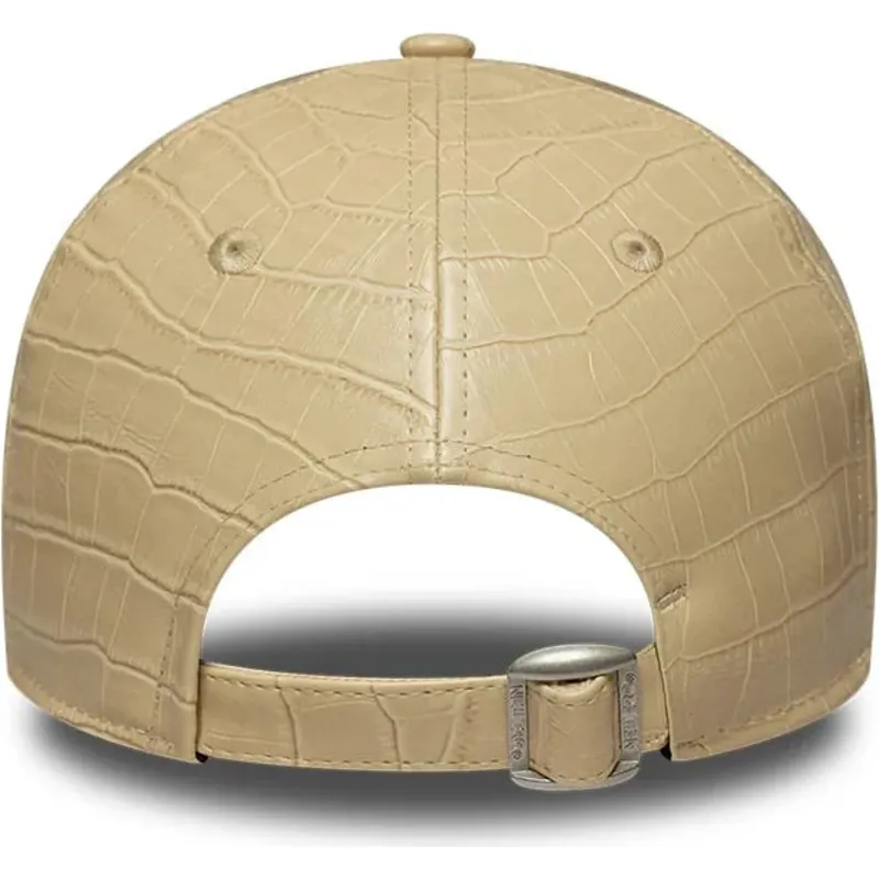gorra-curva-beige-ajustable-para-mujer-con-logo-beige-9forty-pu-pattern-de-new-york-yankees-mlb-de-new-era gorra-curva-beige-ajustable-para-mujer-con-logo-beige-9forty-pu-pattern-de-new-york-yankees-mlb-de-new-era