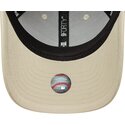 gorra-curva-beige-snapback-para-mujer-con-logo-beige-9forty-m-crown-pu-diamante-de-los-angeles-dodgers-mlb-de-new-era