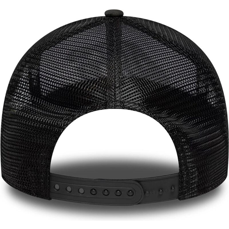 gorra-trucker-negra-y-blanca-e-frame-print-visor-de-valentino-rossi-vr46-motogp-de-new-era