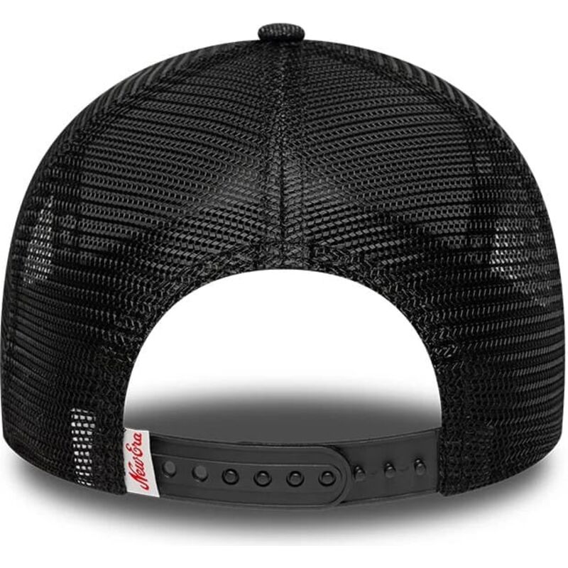 gorra-trucker-negra-con-logo-negro-a-frame-patch-denim-de-new-era gorra-trucker-negra-con-logo-negro-a-frame-patch-denim-de-new-era