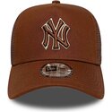 gorra-trucker-marron-con-logo-marron-e-frame-outline-de-new-york-yankees-mlb-de-new-era
