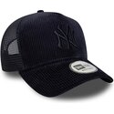 gorra-trucker-azul-marino-con-logo-azul-marino-a-frame-tonal-cord-de-new-york-yankees-mlb-de-new-era