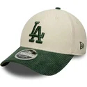 gorra-curva-beige-y-verde-snapback-con-logo-verde-9forty-m-crown-cord-de-los-angeles-dodgers-mlb-de-new-era