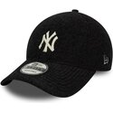 gorra-curva-negra-snapback-9forty-winter-borg-de-new-york-yankees-mlb-de-new-era