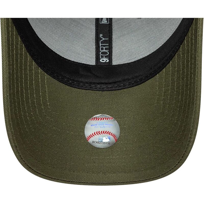 gorra-curva-verde-ajustable-con-logo-camuflaje-9forty-outline-camo-de-new-york-yankees-mlb-de-new-era gorra-curva-verde-ajustable-con-logo-camuflaje-9forty-outline-camo-de-new-york-yankees-mlb-de-new-era