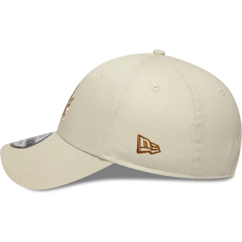 gorra-curva-beige-ajustable-con-logo-marron-9forty-faux-pony-infill-de-los-angeles-dodgers-mlb-de-new-era