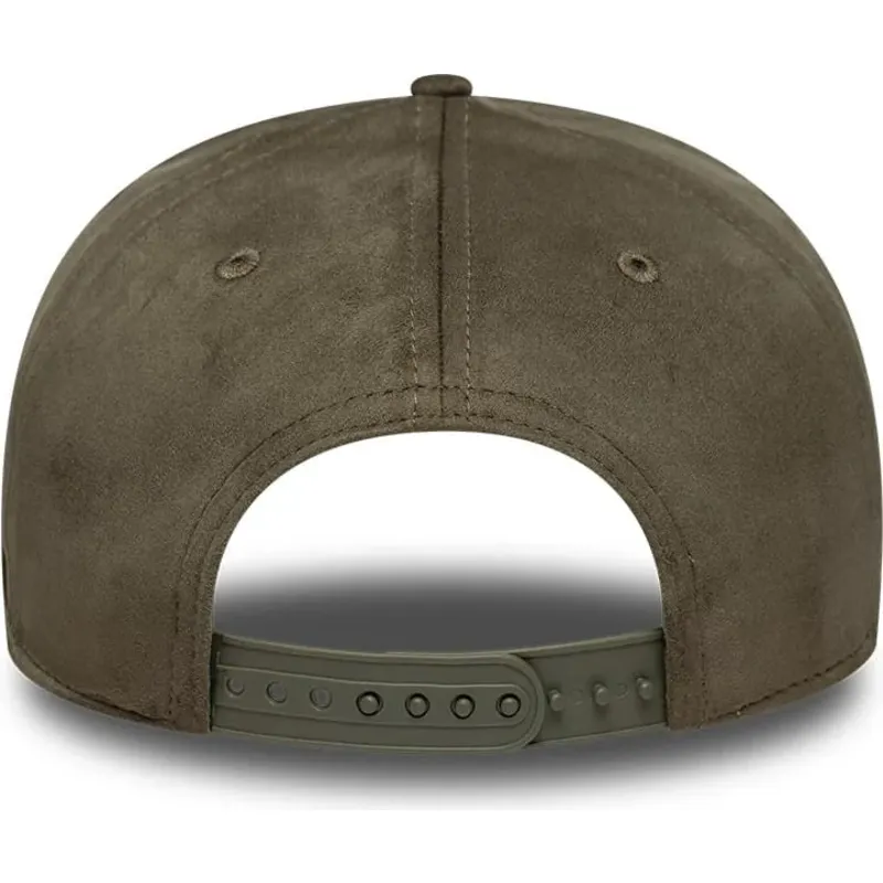 gorra-curva-verde-snapback-9seventy-stretch-snap-flawless-de-valentino-rossi-vr46-motogp-de-new-era