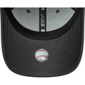 gorra-curva-gris-ajustable-9forty-metallic-outline-de-new-york-yankees-mlb-de-new-era