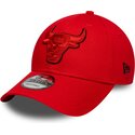 gorra-curva-roja-ajustable-con-logo-rojo-9forty-outline-de-chicago-bulls-nba-de-new-era