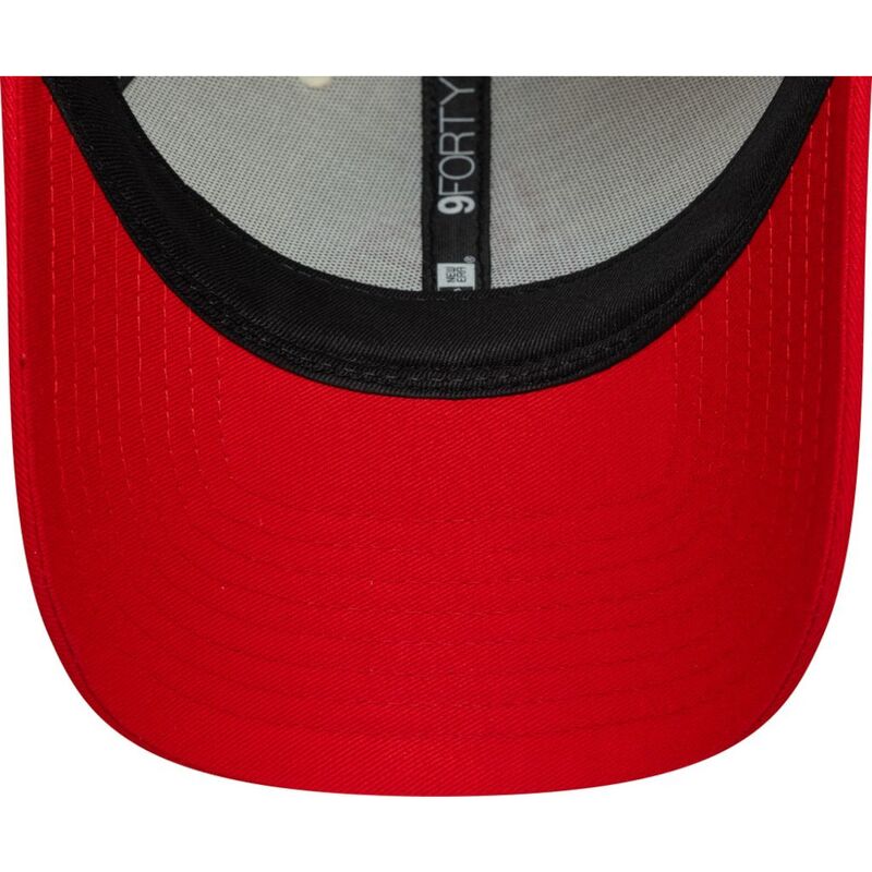 gorra-curva-roja-y-beige-ajustable-9forty-contrast-visor-vespa-piaggio-de-new-era gorra-curva-roja-y-beige-ajustable-9forty-contrast-visor-vespa-piaggio-de-new-era